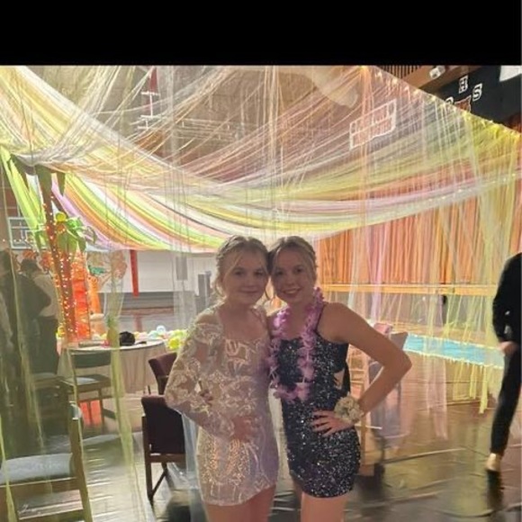 Meet your Posher, Brea - Picture 1 of 1